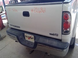 2002 TOYOTA TUNDRA, WHITE, LIMITED MODEL, EXTD CAB, AT, 2WD.  Z26361